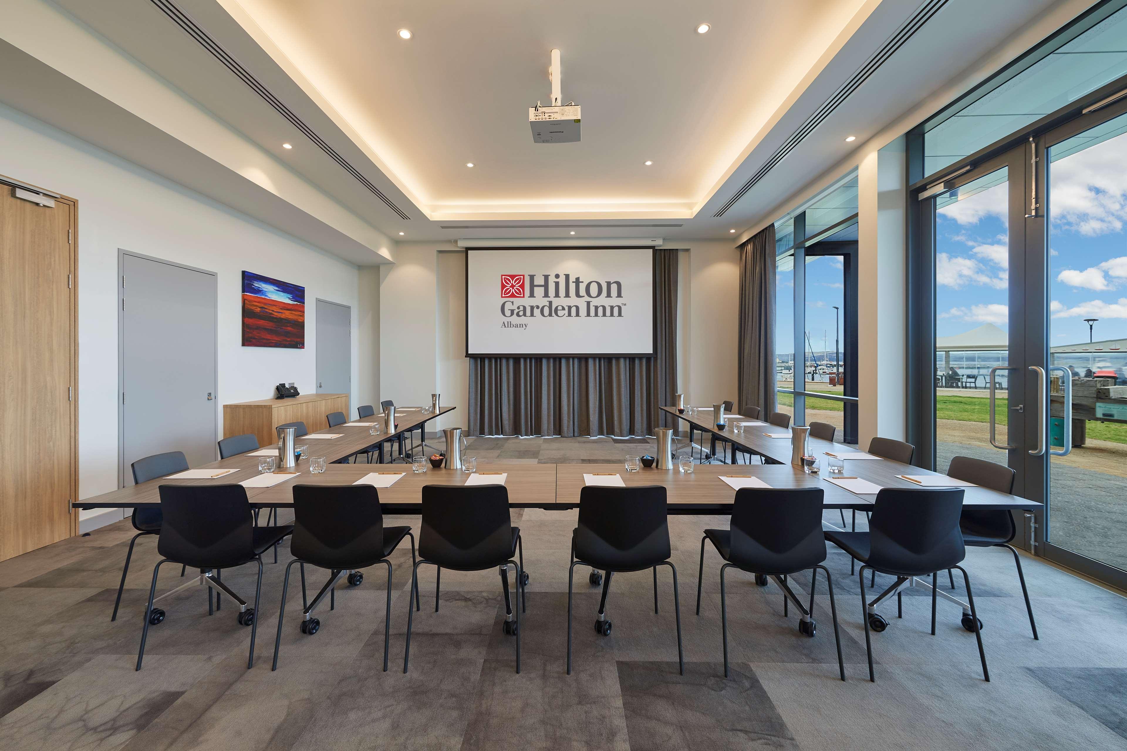 Hilton Garden Inn Albany, Wa מראה חיצוני תמונה