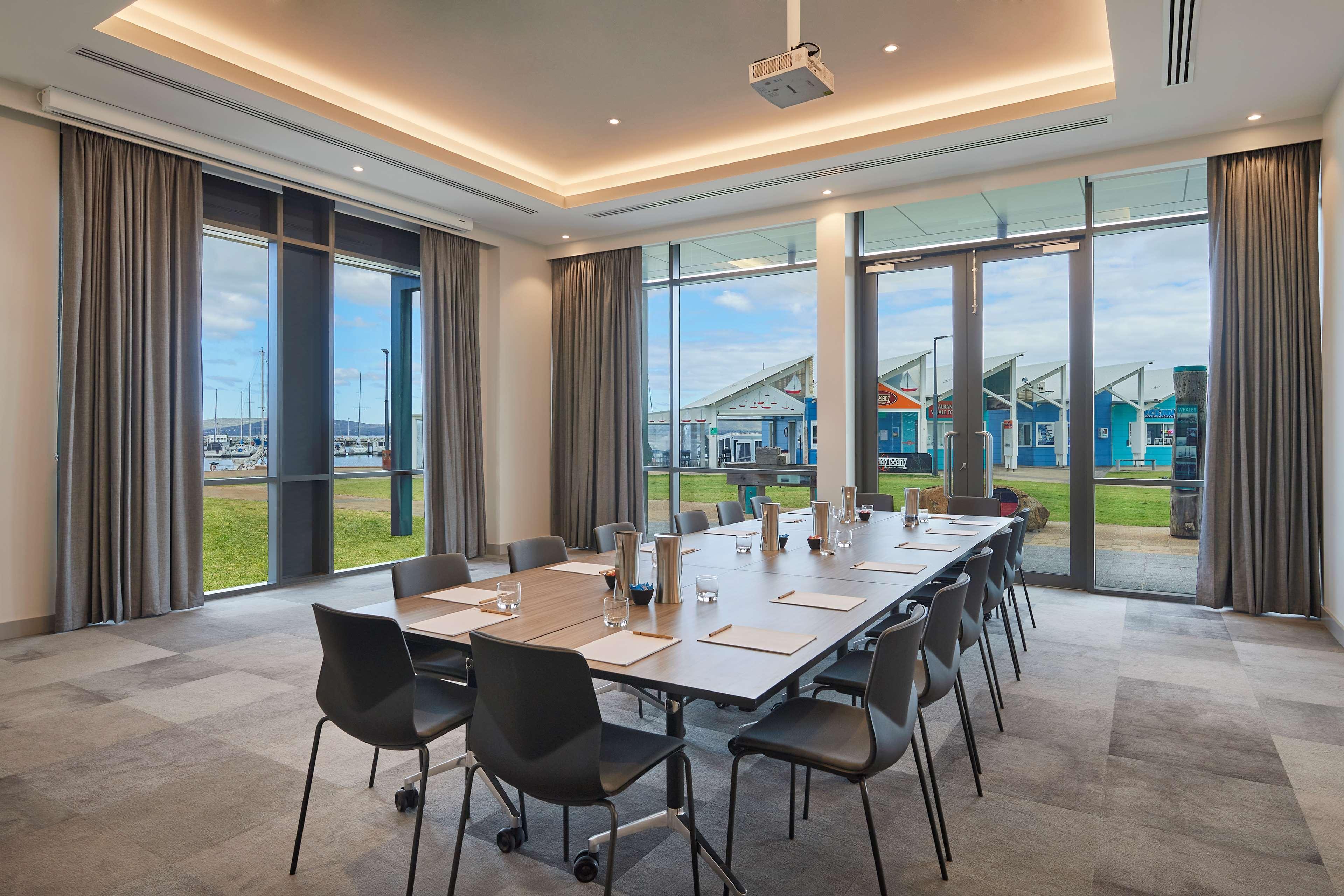 Hilton Garden Inn Albany, Wa מראה חיצוני תמונה