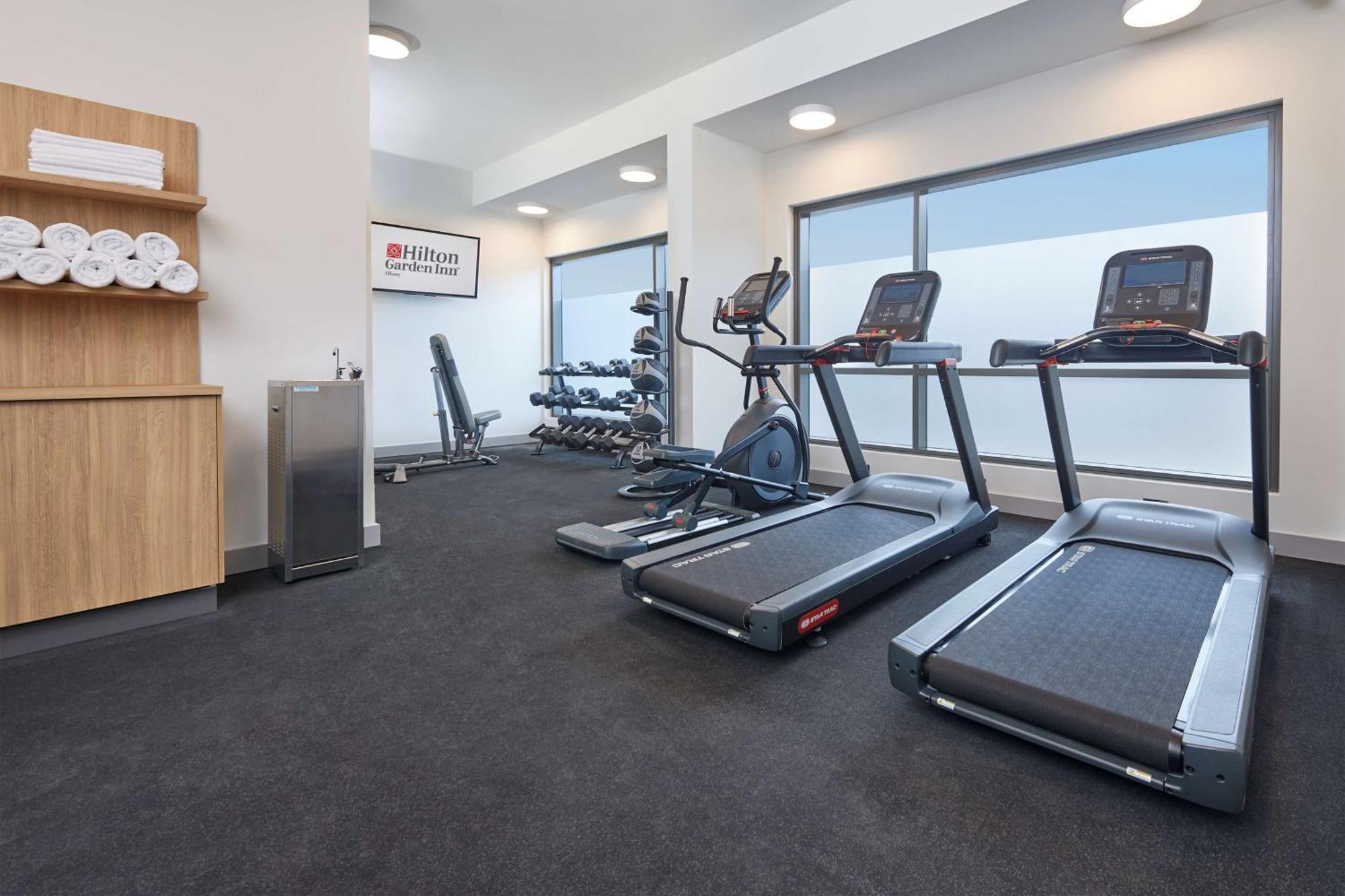 Hilton Garden Inn Albany, Wa מראה חיצוני תמונה