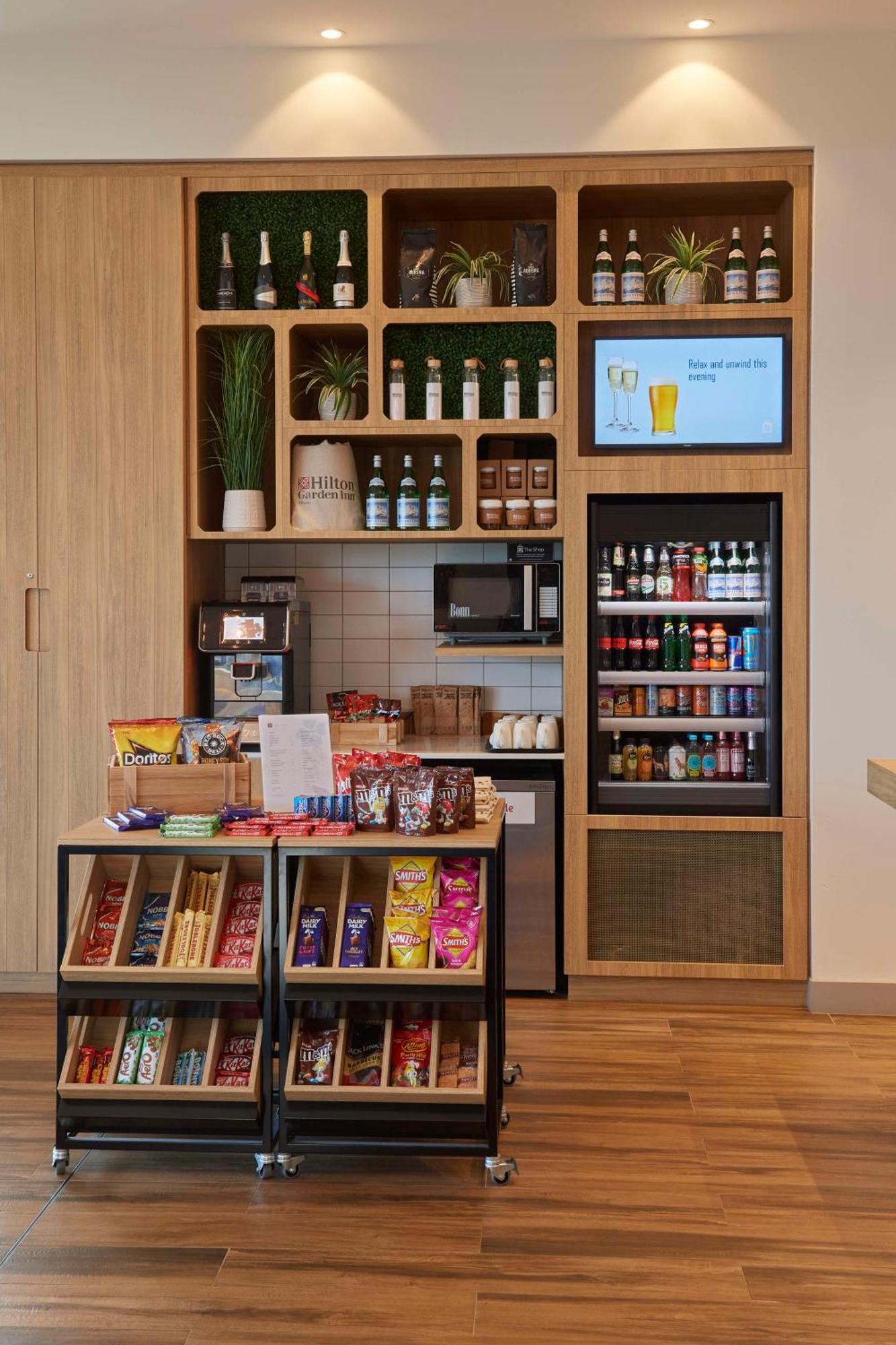 Hilton Garden Inn Albany, Wa מראה חיצוני תמונה